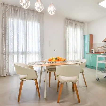 Stunning In With Kitchen * Balestrate